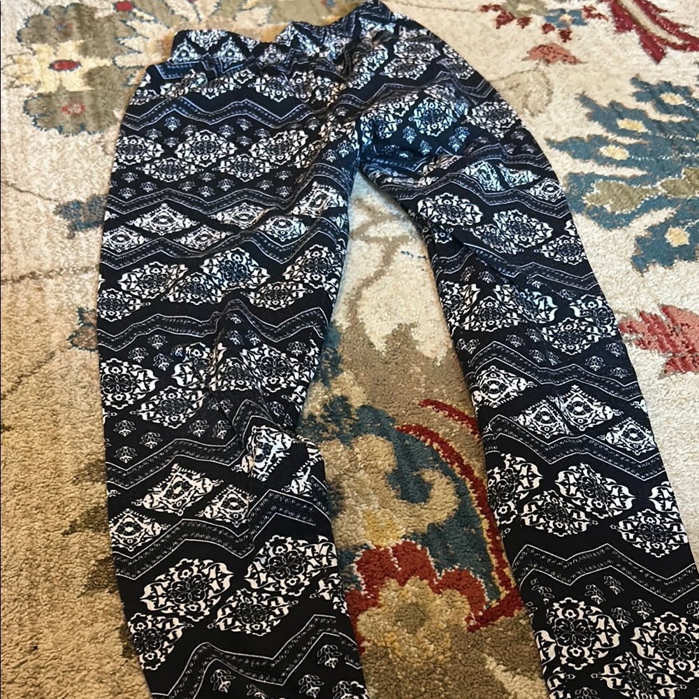 Black and White Patterned Pants